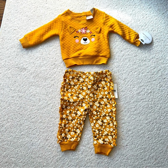 NWT Koala Baby floral ruffle joggers - Picture 4 of 4